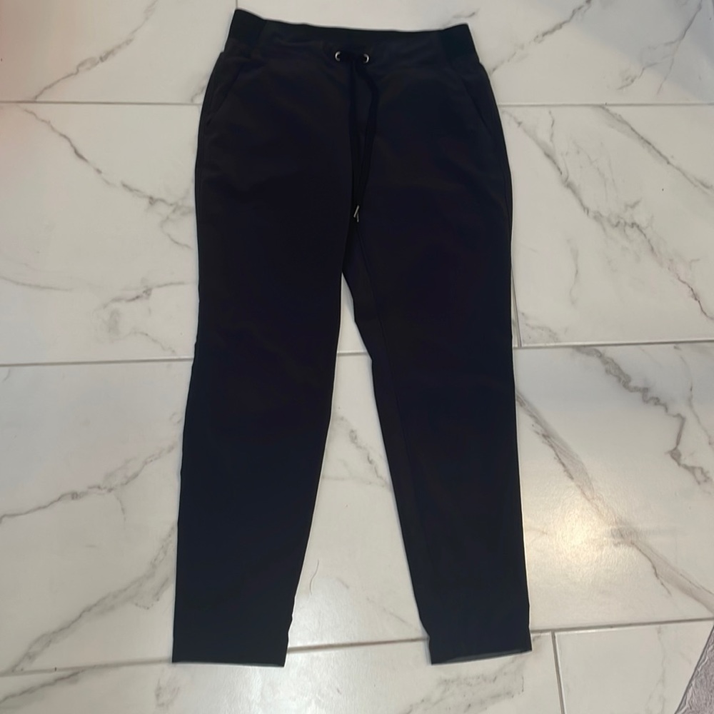 Athleta super thin comfortable pant